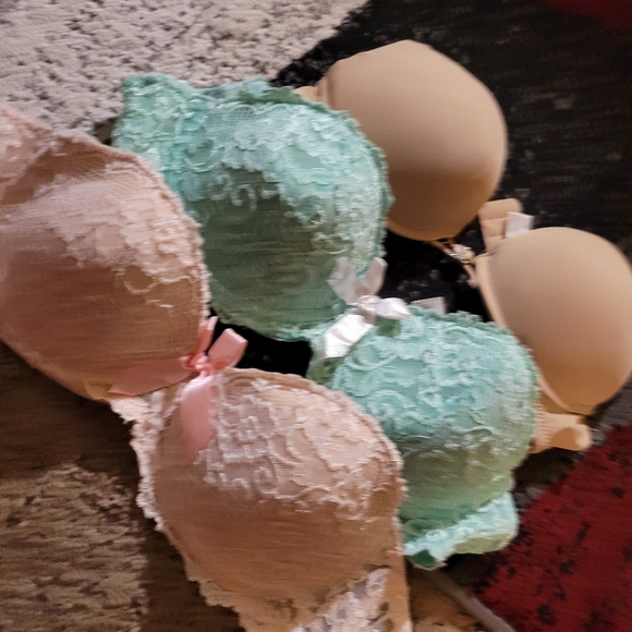 Bra bundle - Picture 8 of 11